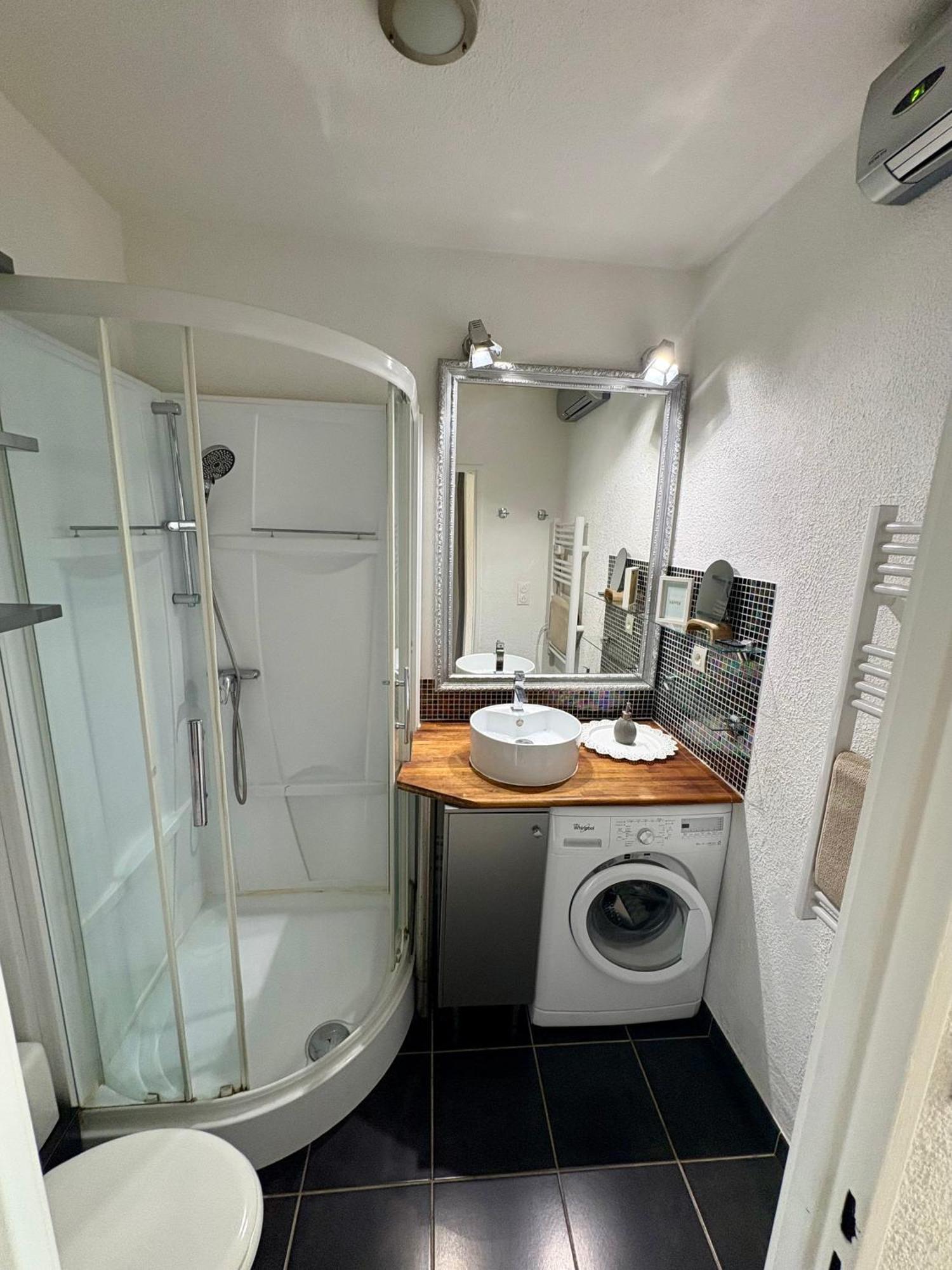 Ferienwohnung Sejour Au Port Hyères Exterior foto